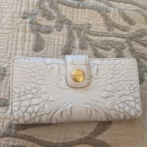 Brahmin Wallet